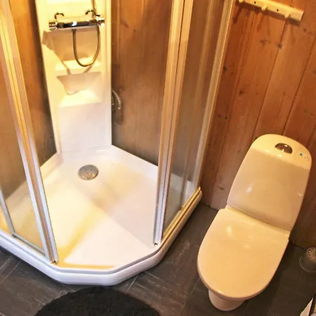 בית נופש Three-bedroom Holiday In *